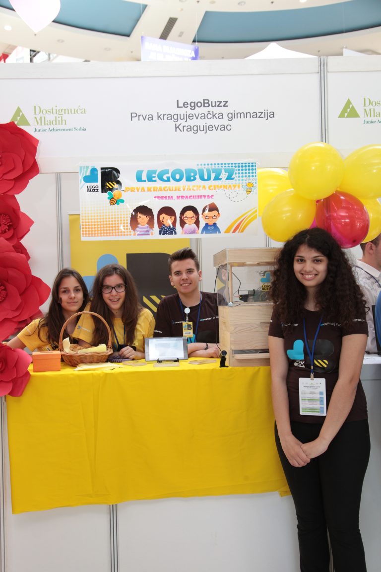 Ученичка компанија „Lego buzz“ Ученичка компанија „Lego buzz“